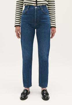 Imagen secundaria 2 - Carlota Casiraghi arrasa en París con un look de diario muy fácil de copiar