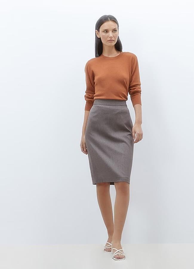 Imagen - Falda marrón de El Corte Inglés, 25,99 euros..