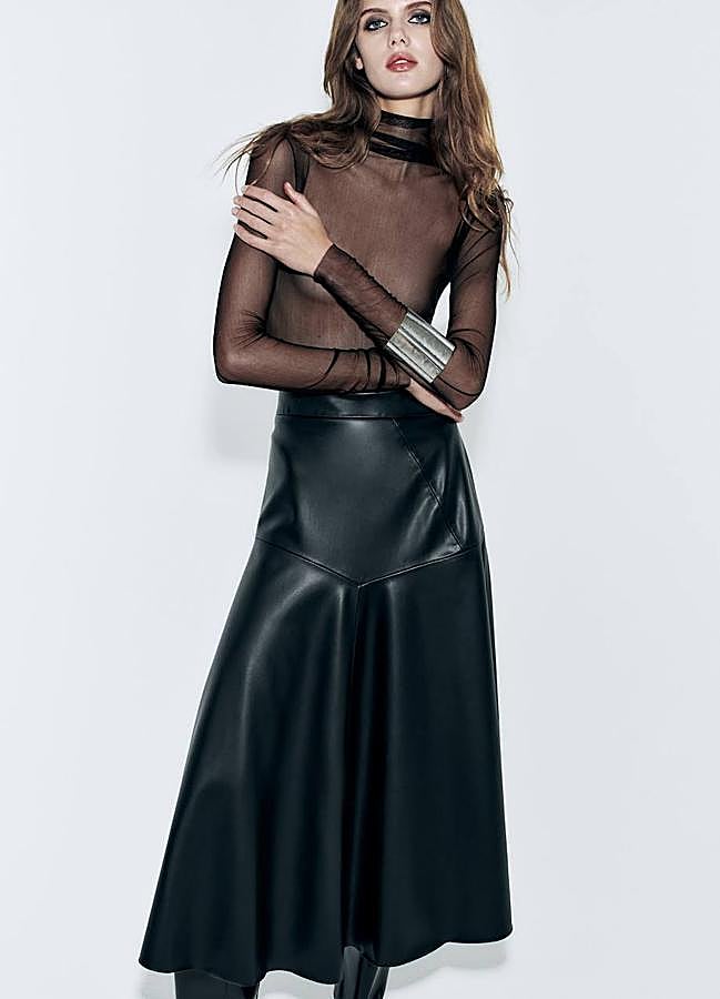 Imagen - Falda de vuelo en tejido efecto piel