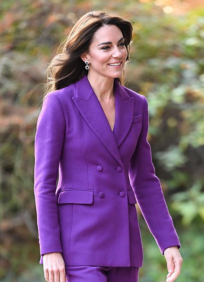 Imagen - Kate Middleton con traje morado/GTRES