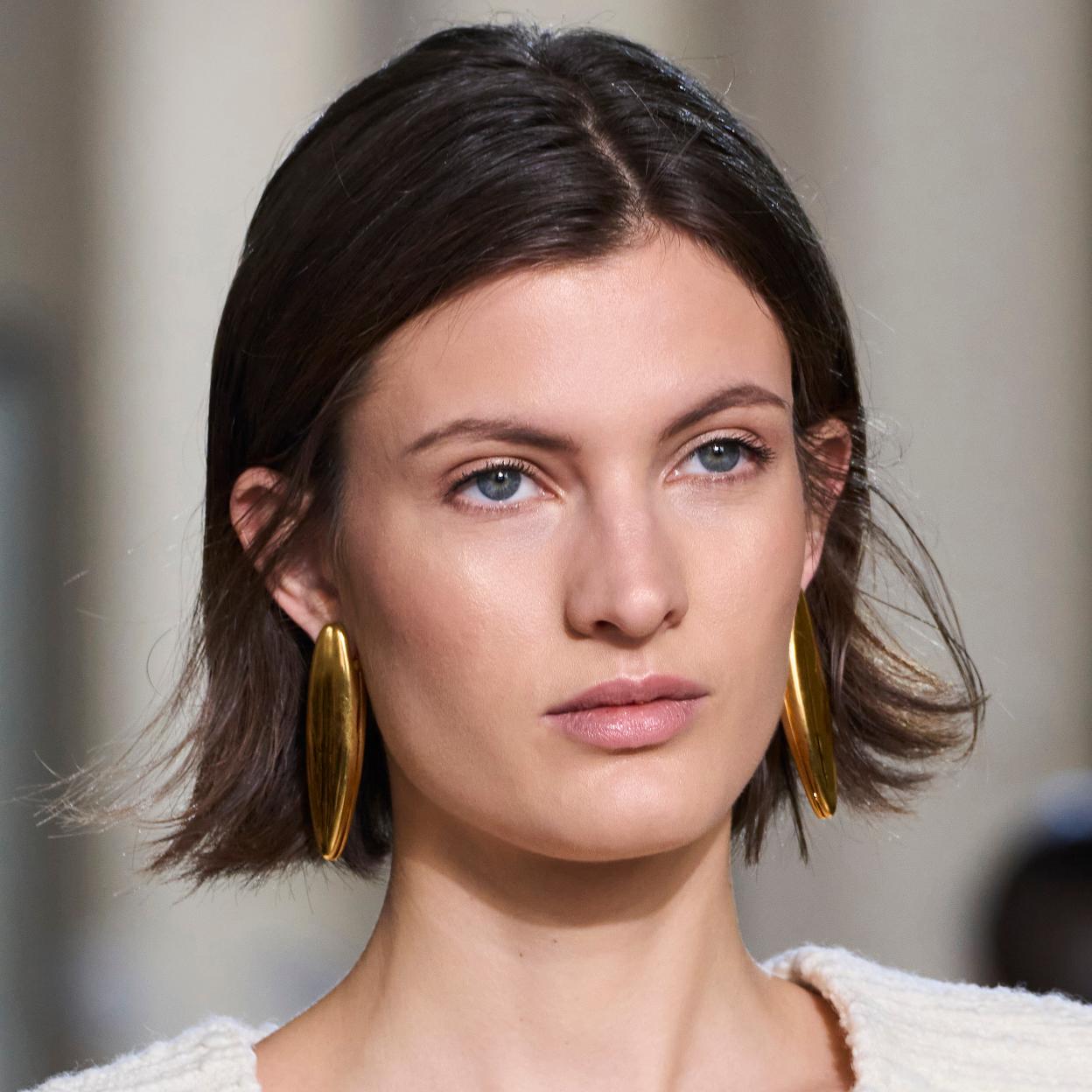 La técnica Gloss es la clave para una melena llena de brillo