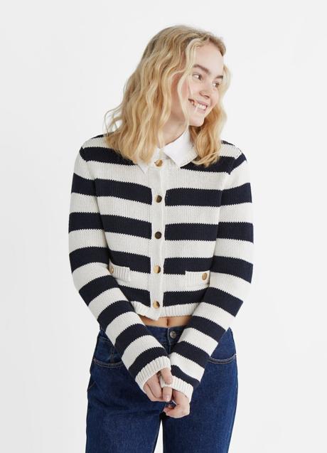 Imagen - Chaqueta de rayas de Stradivarius (25,99 euros)