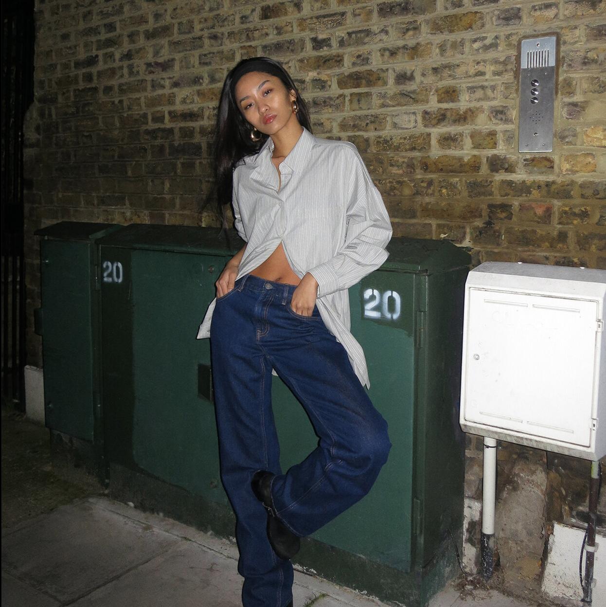 Vestidos, chaquetas y zapatillas de la nueva colección de Stradivarius, que refrescarán por completo tu armario. 