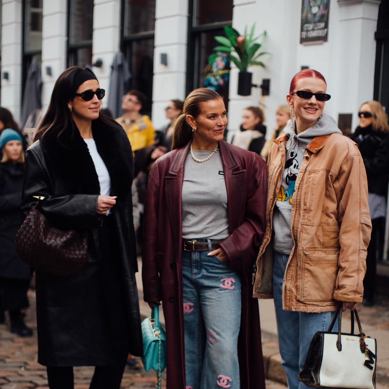 Street style en la capital danesa durante la Fashion Week de Copenhague.