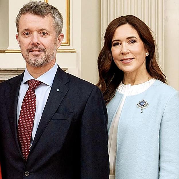 El rey Federico de Dinamarca y la reina Mary se han convertido en una pareja real bajo sospecha. 