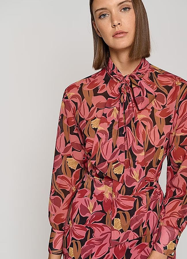 Imagen - Camisa floreada de Roberto Verino, 80 euros.