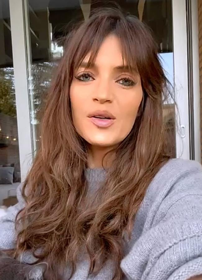 Imagen - Sara Carbonero con su nuevo flequillo. / @Saracarbonero