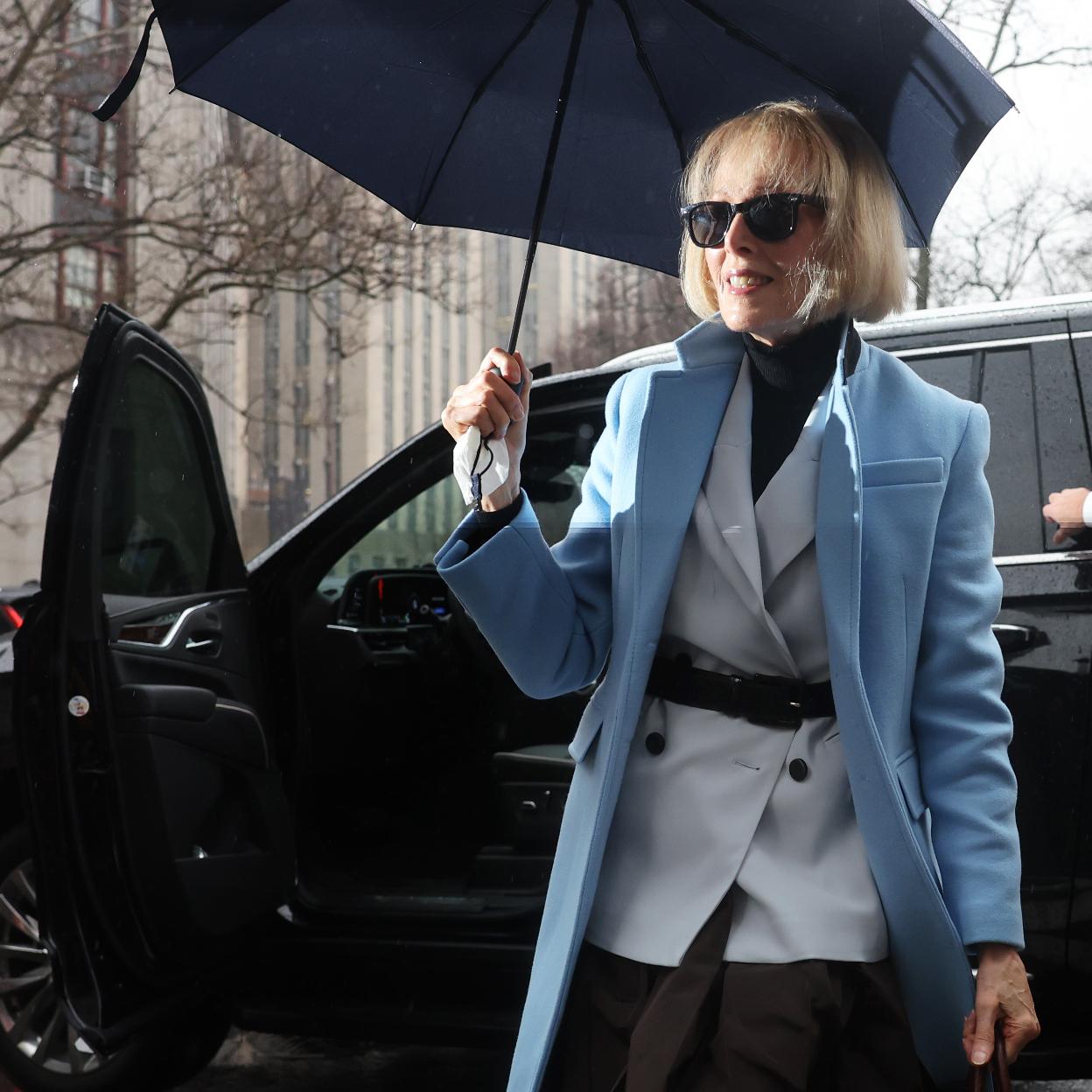 E. Jean Carroll a la entrada de los juzgados en Nueva York. 