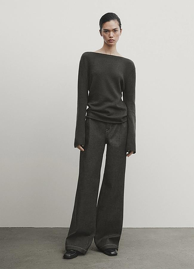 Imagen - Jersey gris con cuello de barco de Massimo Dutti, 69,95 euros.