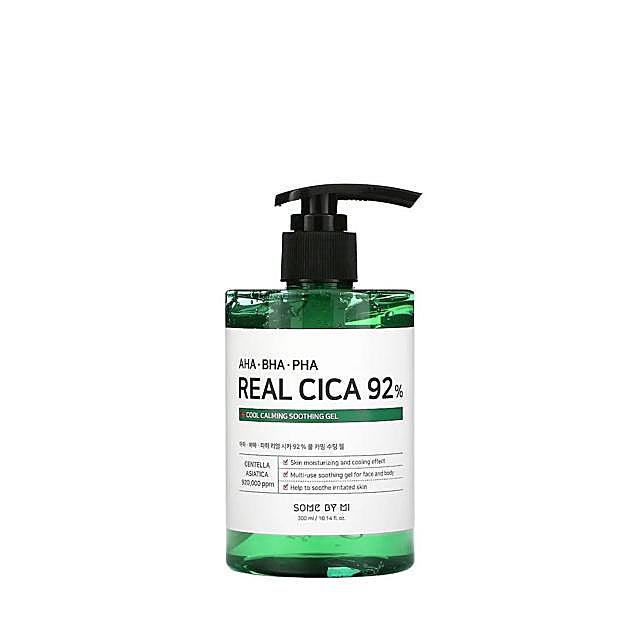 AHA, BHA, PHA Real Cica 92% Cool Calming Soothing Gel de Some By Mi. Precio: 24,96 euros