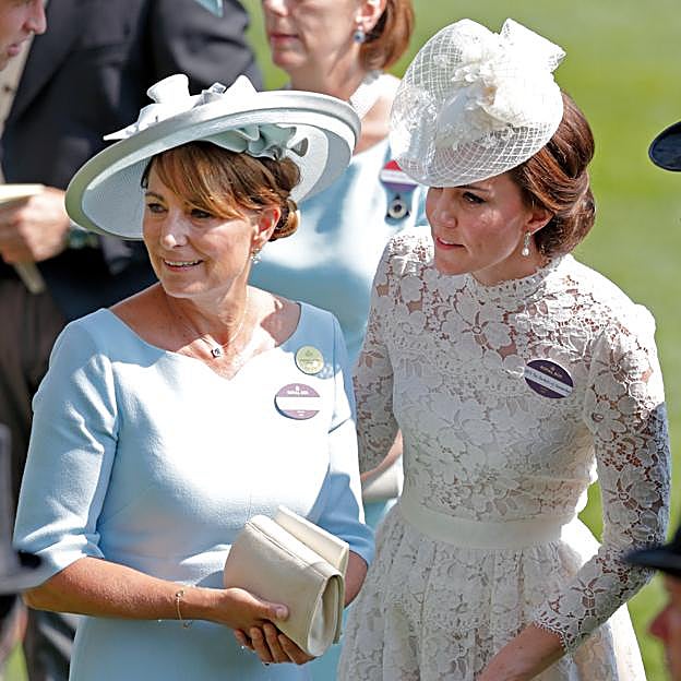 Por qué este es el peor cumpleaños de Carole, la madre de Kate Middleton: de la enfermedad de su hija a la ruina de su negocio