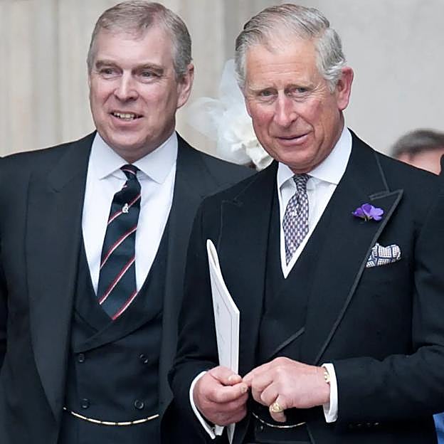 El rey Carlos III ha dado muestras de querer perdonar a su hermano Andrés por sus escándalos sexuales. 