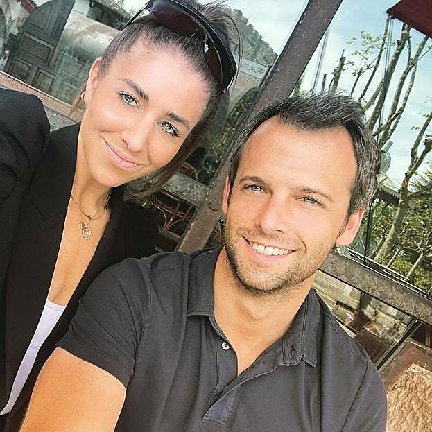 Carmen Ballesteros Botín y su futuro marido, Juan Diego García. 