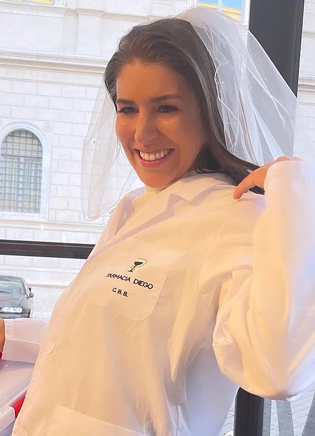 Imagen - Carmen Ballesteros Botín disfrutando de su despedida de soltera en Roma. / INSTAGRAM