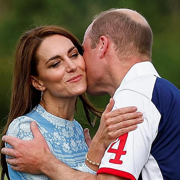 Los príncipes de Gales están pasando unos días complicados. 