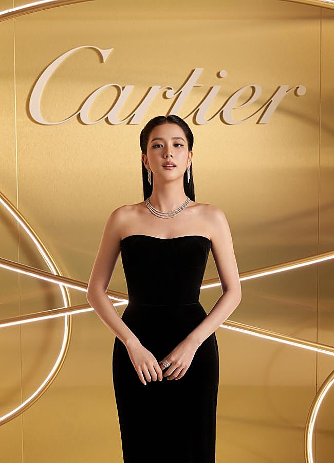 Imagen - Jisoo, con joyas de Cartier.