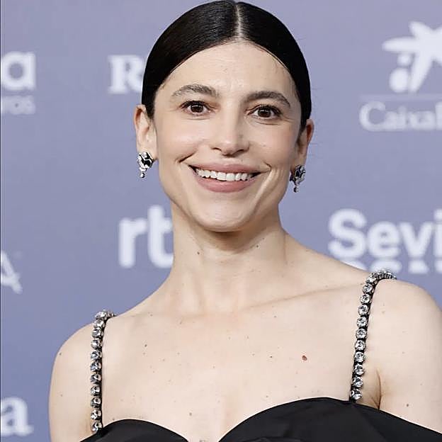 Las bailarinas asequibles que se colaron en la alfombra roja de los Goya y que demuestran que se puede ir cómoda y elegante