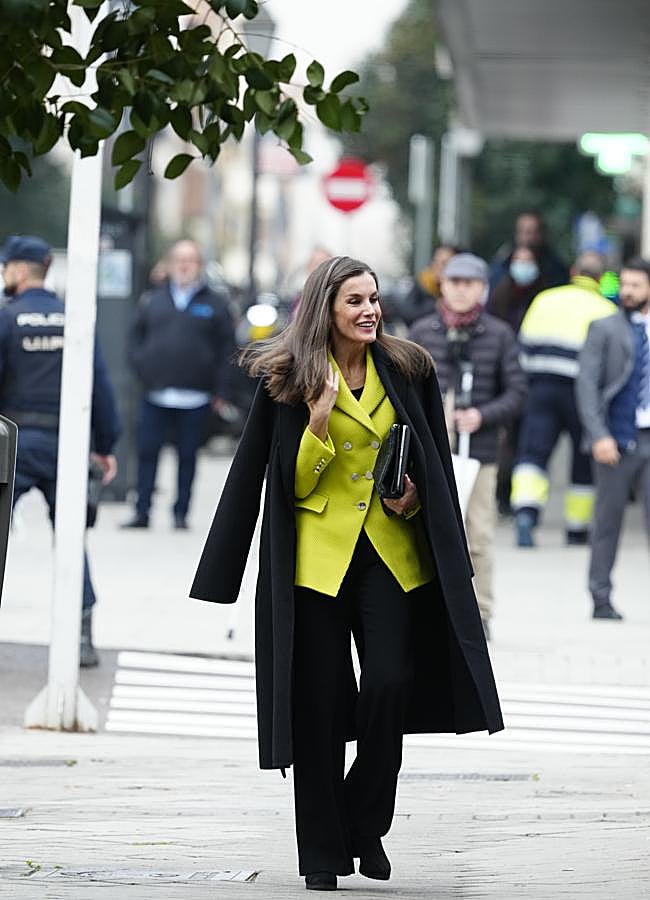 Imagen - El look de invierno de la reina Letizia para una reunión de trabajo. / LIMITED PICTURES