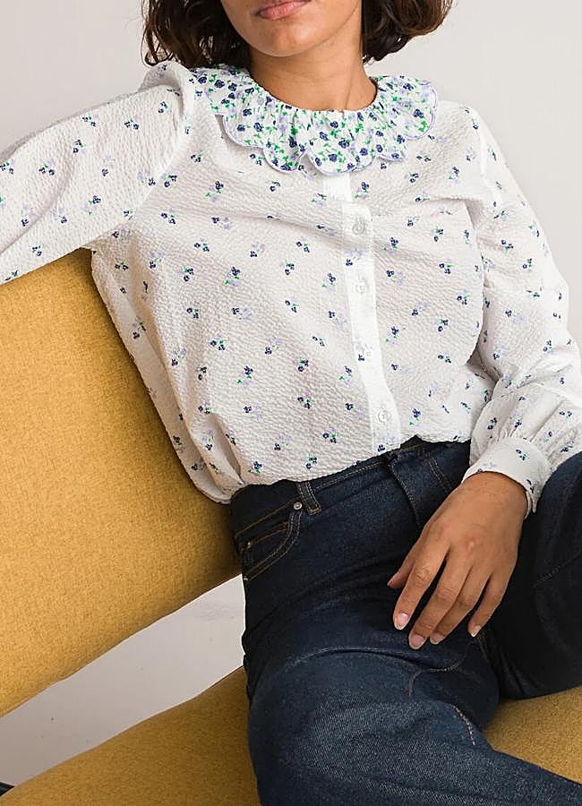 Imagen - Camisa con cuello bobo y detalle de flores de La Redoute.