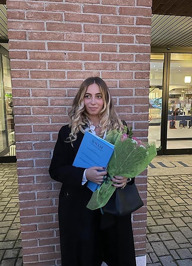 Imagen - Rachele Gandolfi el día de su graduación. / INSTAGRAM