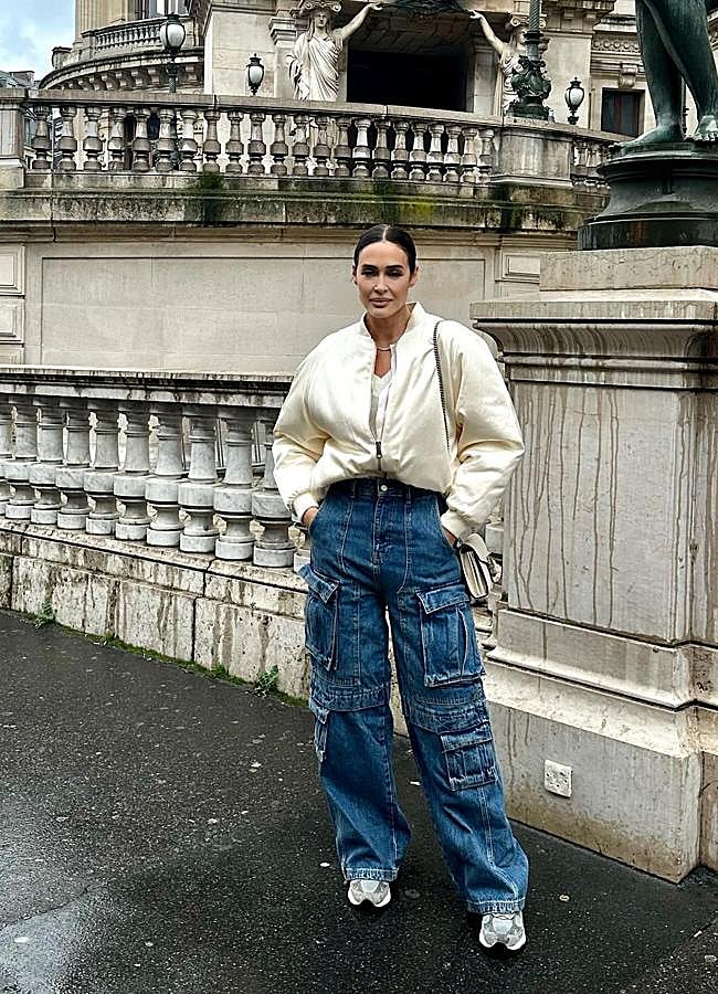 Imagen - Viky Martín Berrocal con unos pantalones cargo de Zara.