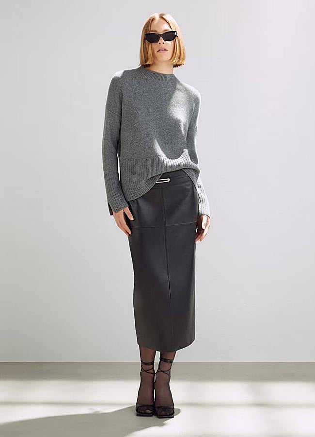 Imagen - Falda de piel midi color negro