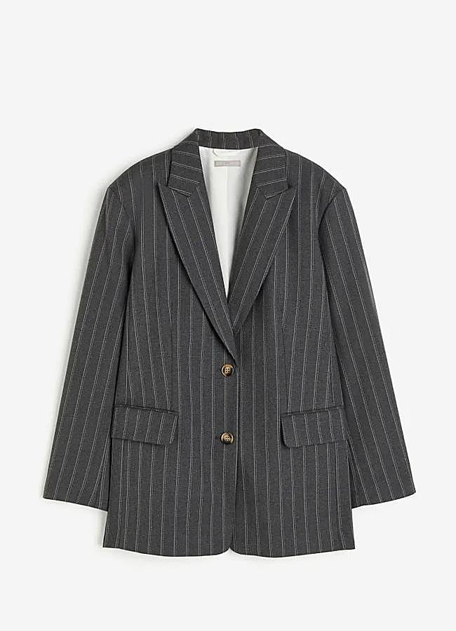 Imagen - Americana de rayas de H&M, 49,99 euros.