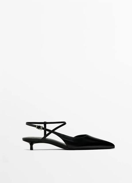 Imagen - Zapatos negros de Massimo Dutti de Stradivarius (79,95 euros)