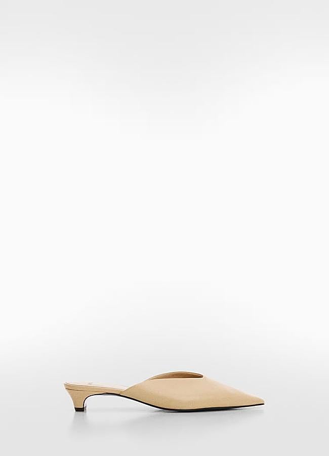 Imagen - Tacón destalonado de piel de Mango, 69,99 euros.