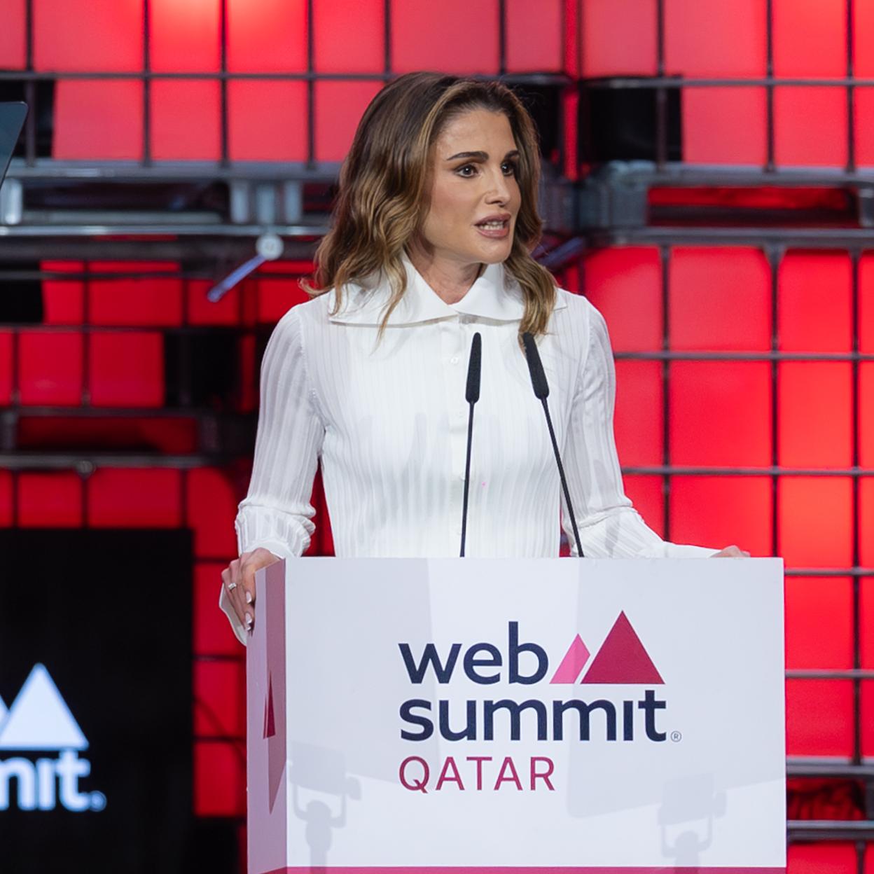 Rania de Jordania durante su discurso en el Web Summit.