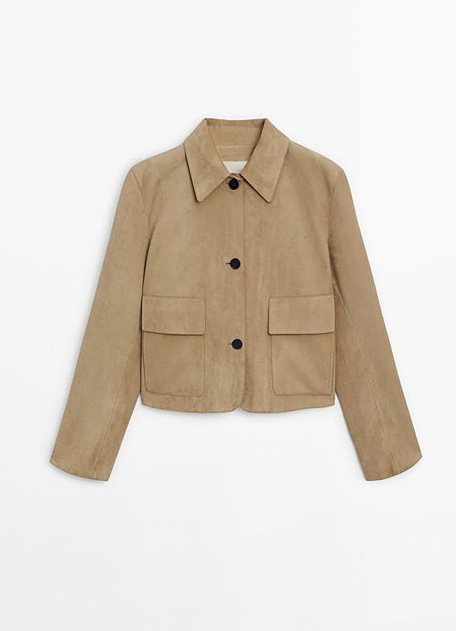 Imagen - Chaqueta de ante en color beige de Massimo Dutti.