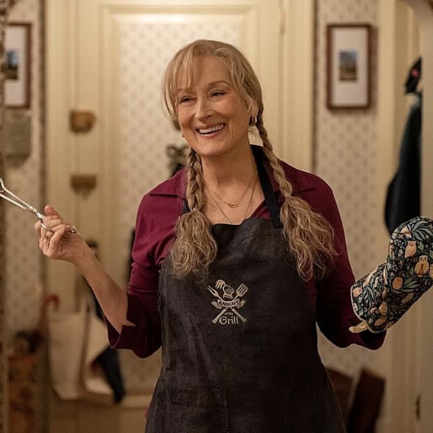 Meryl Streep, caracterizada para su personaje en la serie 'Solo asesinatos en el edificio'. 