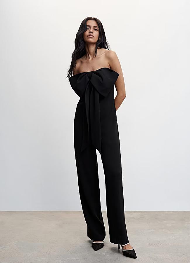 Imagen - Mono lazo palabra de honor de Mango Outlet (49,99 euros).