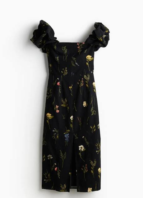 Imagen - Vestido negro con estampado de flores de H&M (49,99 euros)