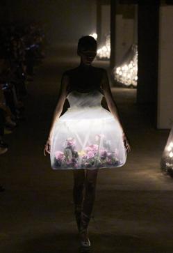 Imagen secundaria 2 - Vestidos de Rocha, Balmain y Undercover.