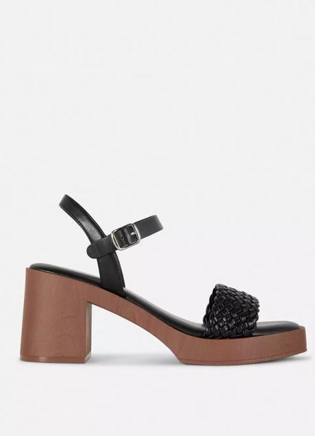 Imagen - Sandalias negras de Primark (22 euros)