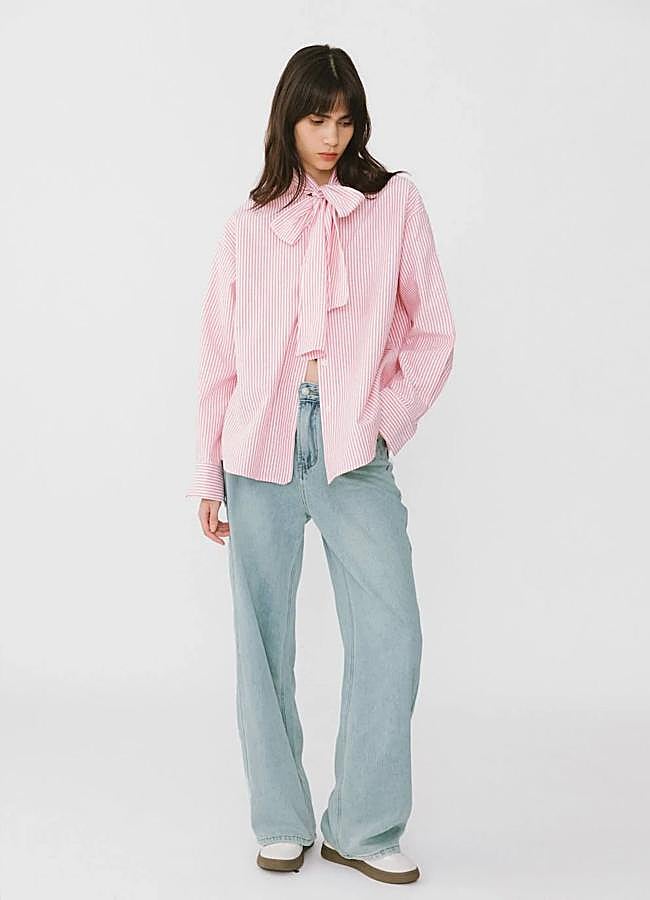 Imagen - Camisa de rayas rojas con lazada