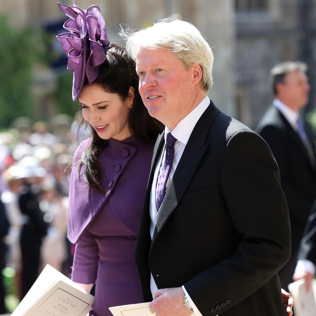 Charles Spencer, hermano de Diana de Gales, junto a su esposa Karen. 