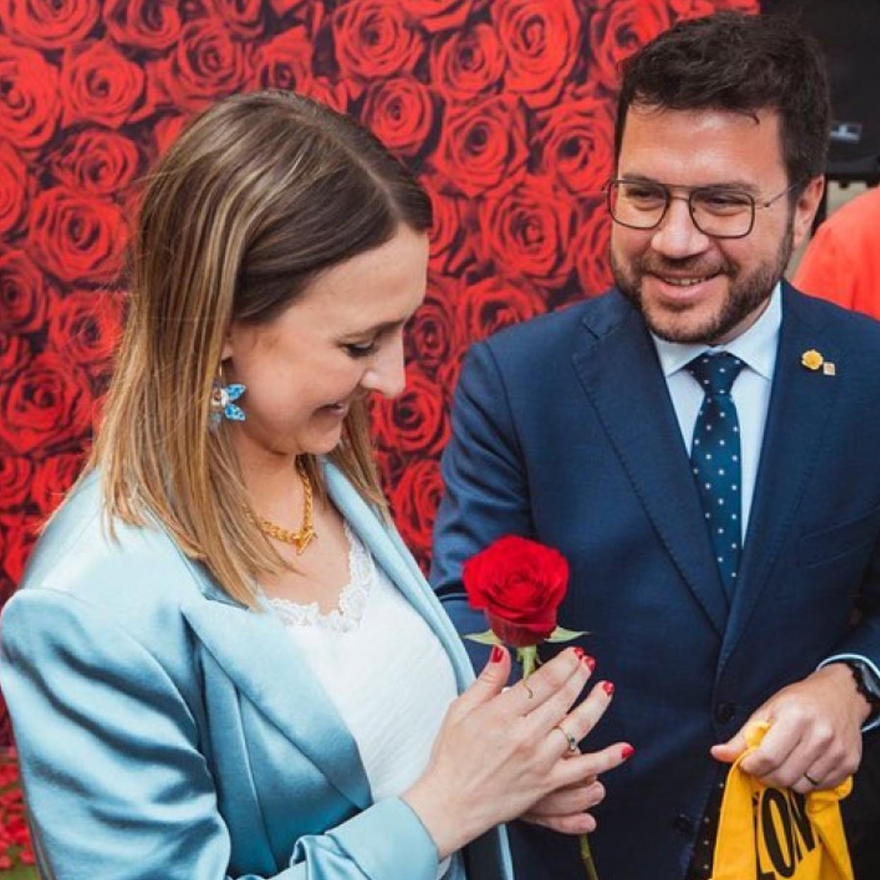 Pere Aragonès, presidente de la Generalitat., con su pareja. 