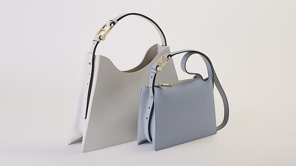 Bolso Nuvola en sus dos tamaños, de Furla.