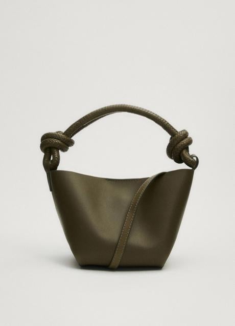 Imagen - Bolso caqui de piel de Massimo Dutti (129 euros)