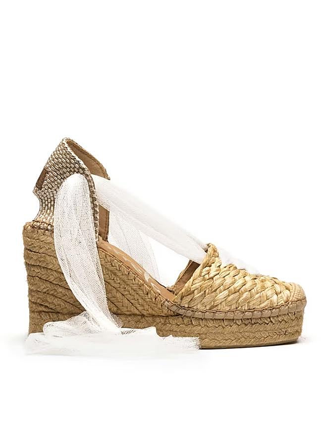 Imagen - Alpargatas con cinta de tul de Vidorreta, 85 euros.