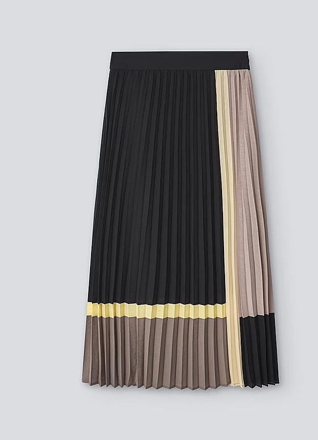 Imagen - Falda de tablas estampada de Adolfo Domínguez, 149 euros.