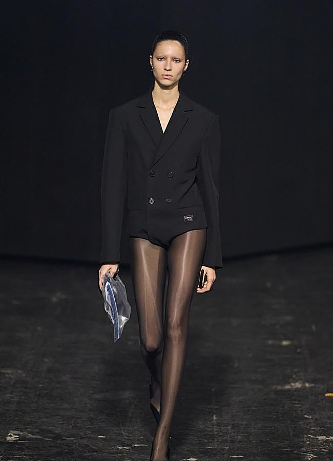 Imagen - Desfile de Coperni de otoño-invierno 24/25. Foto: Launchmetrics spotlight