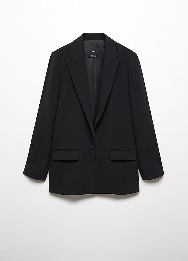 Imagen - Blazer recto en negro de Mango.