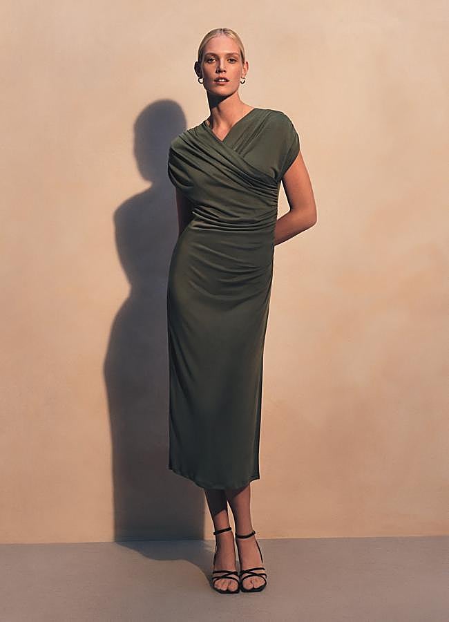 Imagen - Vestido drapeado de la colección The Edit de Primark.