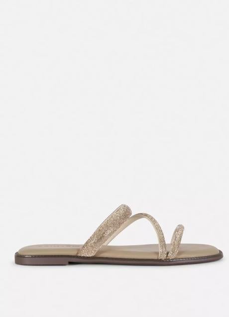 Imagen - Sandalias doradas de Primark (11 euros)