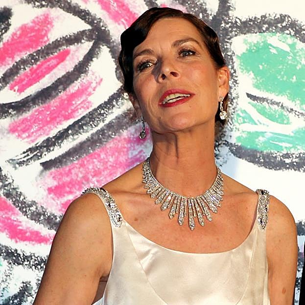 El collar «fringe» de estilo ruso de diamantes.