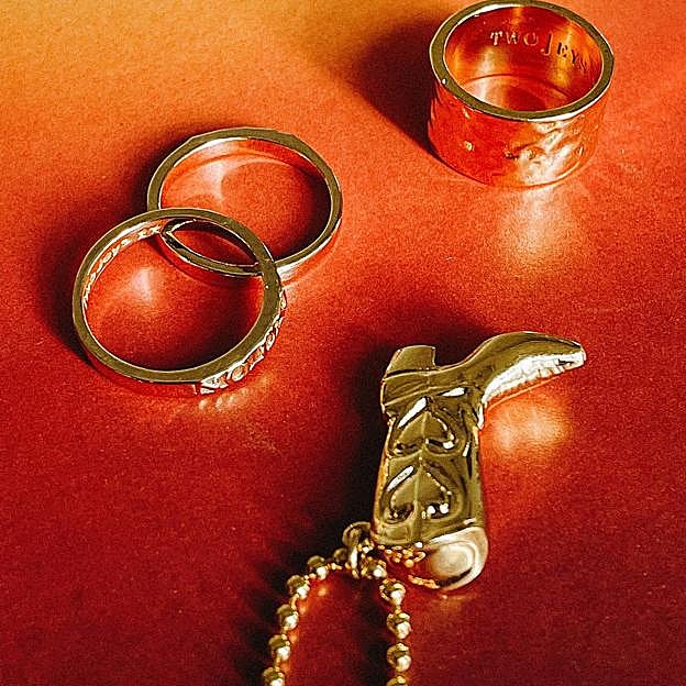 Anillos de acero inoxidable de TwoJeys