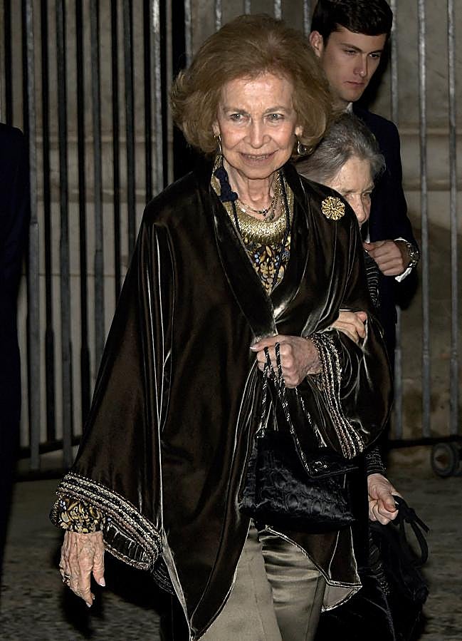 Imagen - La reina Sofía con un look árabe. / GTRES